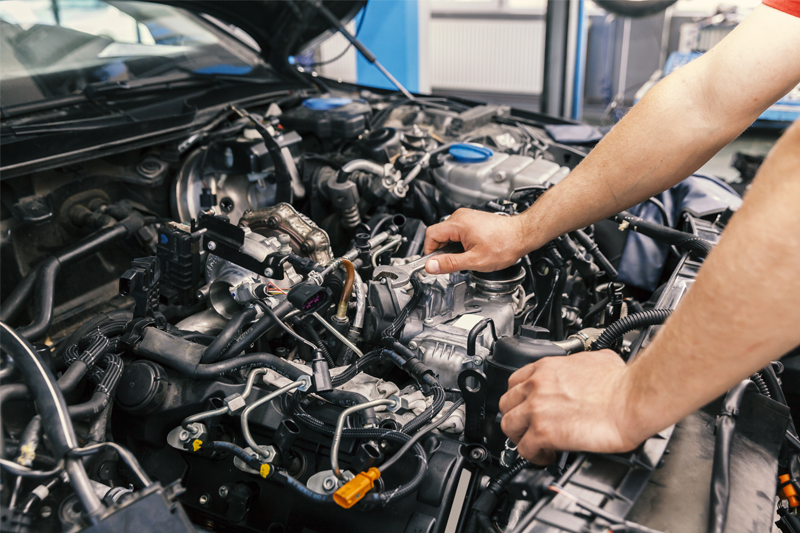 Engine Repair Dubai - Al Suwaidi Auto Repair Garage Dubai